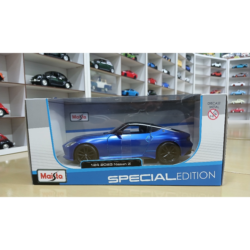 MINIATURA NISSAN Z 2023 ESCALA 1/24 SPECIAL EDITION FABRICANTE MAISTO