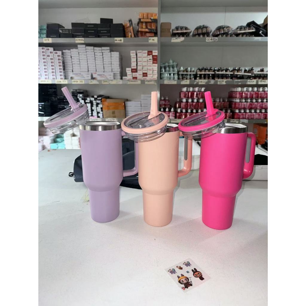 Copo Caneca de1200ML com Canudo de Bico Abre e Fecha em Oferta na Shopee