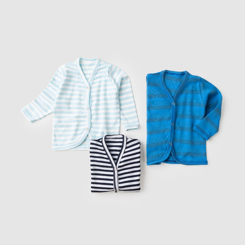 Casaquinho Bebê Suedine Listrado (P/M/G) por R$ 24,99