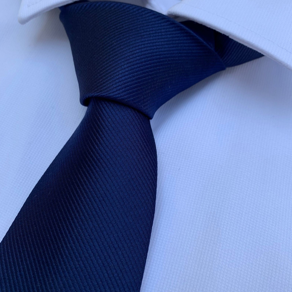 Gravatas Kit 04 a 20 Azul Marinho Slim e Semi Slim Para Padrinhos Congressos e Eventos em Geral em Oferta na Shopee