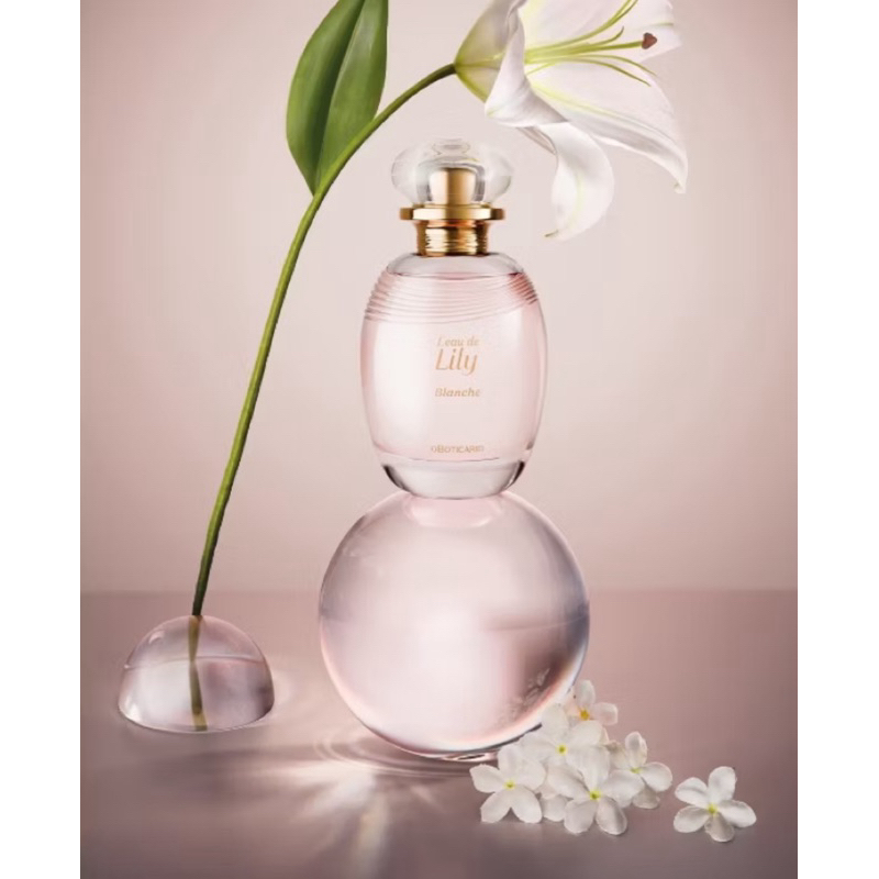 L'eau de Lily Blanche Desodorante Colônia traz a personalidade do floral branco de Lily em uma versão para o dia.