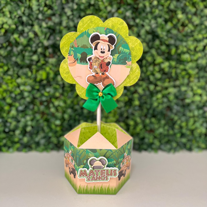 Kit Centro de mesa Mickey Safari Personalizado | Arranjo Enfeite Cachepô | Lembrancinha Aniversário