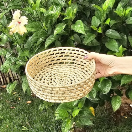 Jogo Bandeja Artesanal em Palha Carnaúba Pãozeira Redonda Cesto de Palha em Oferta na Shopee