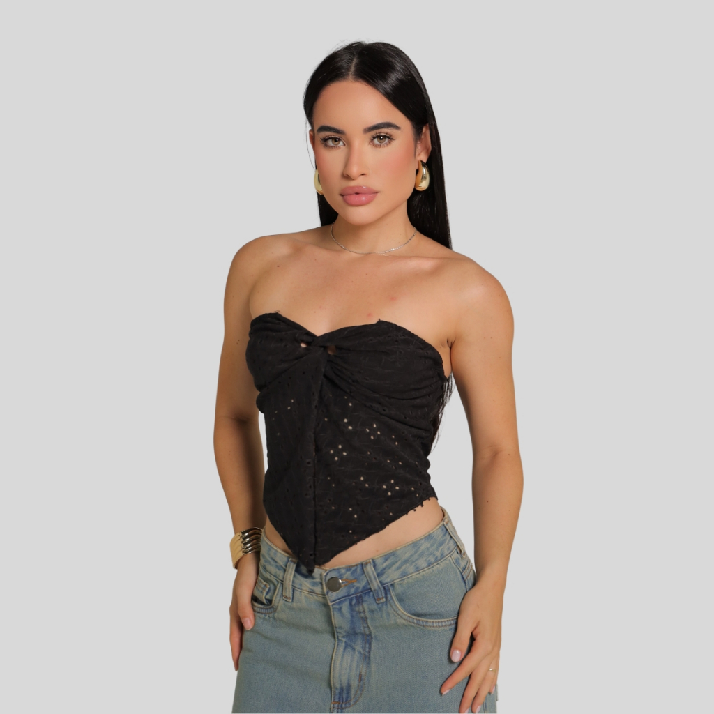 Cropped Top Feminino Tomara Que Caia Torcido Malha Laise | Elegância e Conforto para o Seu Estilo