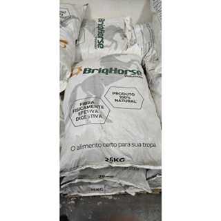 BriqHorse Volumoso Alimento Para equinos 100% natural Rico em Fibras Efetivas Digestiva 25 Kg em Oferta na Shopee