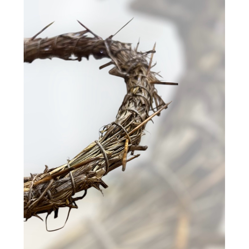 1 coroa de espinho Jesus ou 12 chaveiro