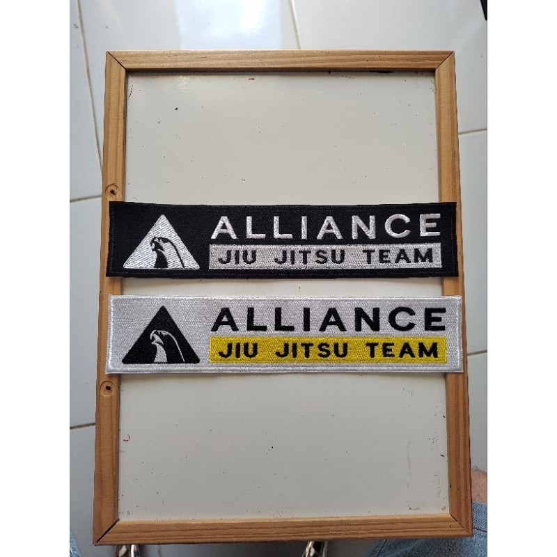 Kimono Alliance - Comprar com Melhor Preço em Jaquetas, Casacos e Coletes