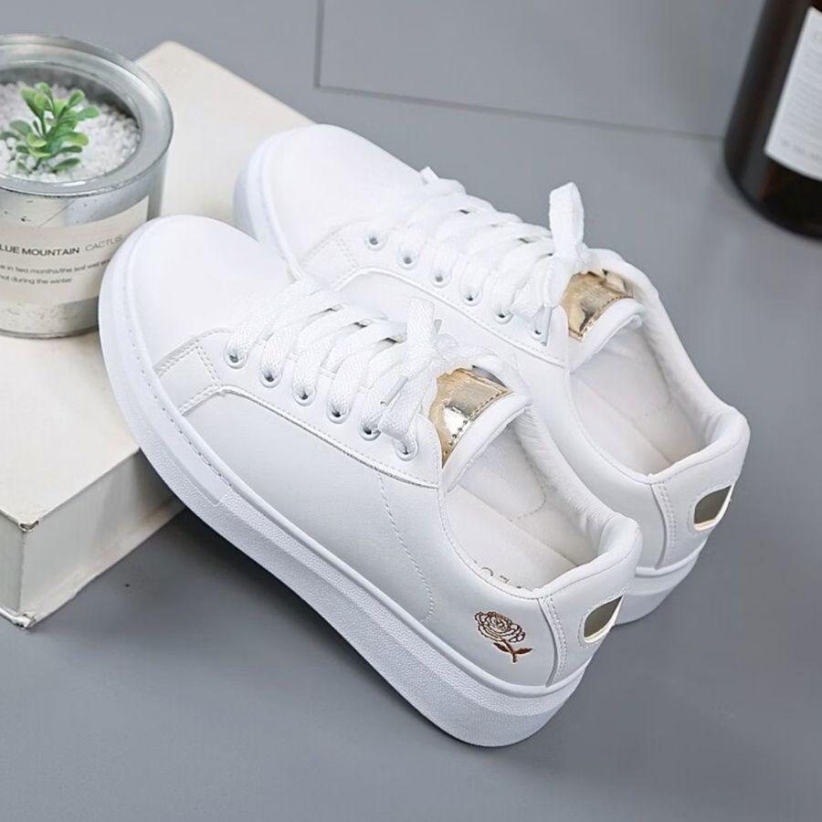 TENIS CASUAL FLOR METALICA TENDENCIA em Oferta na Shopee