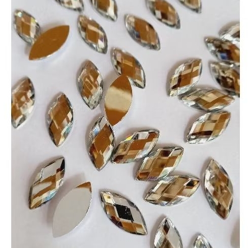 Chaton Navete Colagem Prata Brilhante 15x7mm