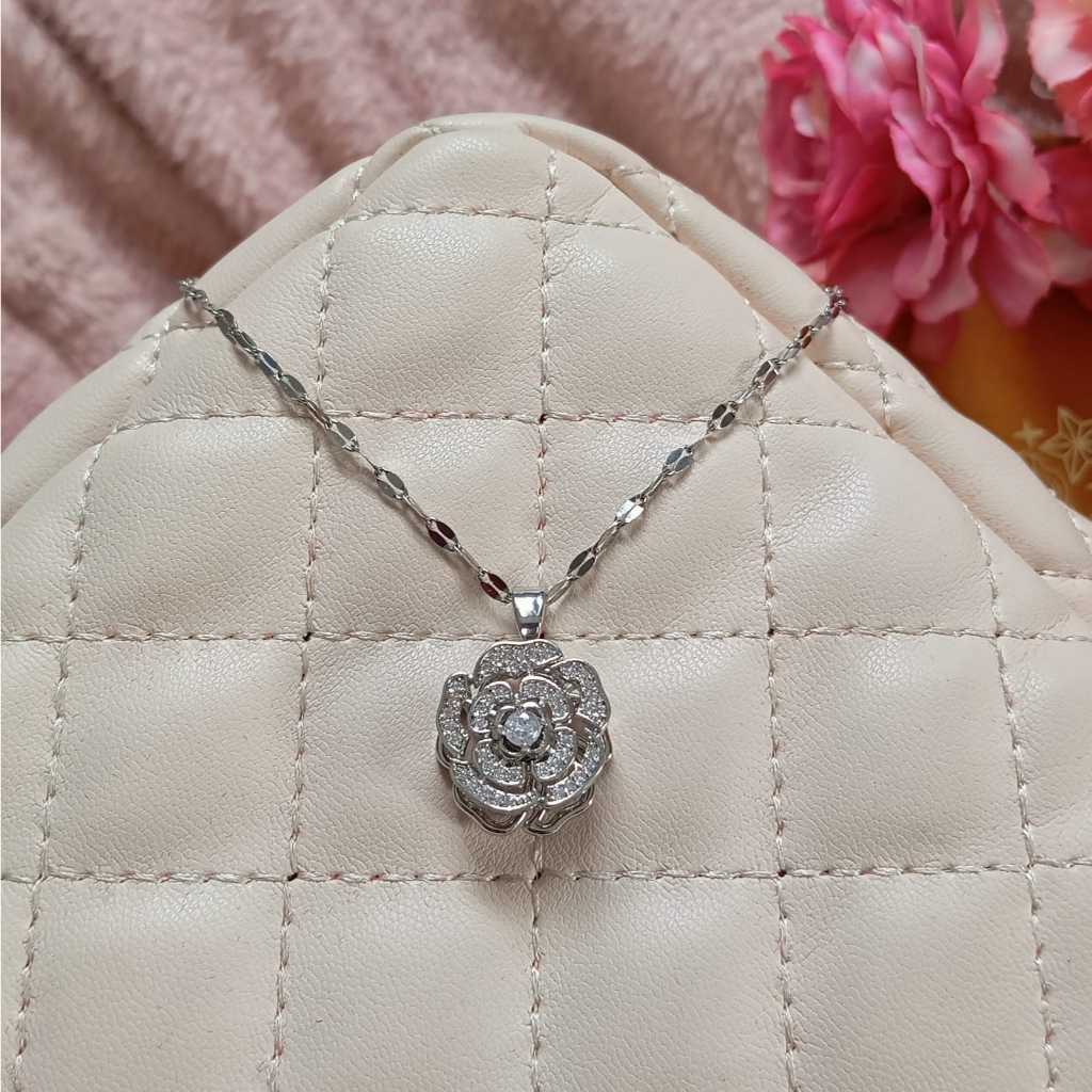 Corrente Feminina Aço Inoxidável Com Pingente Flor Cravejada Giratória