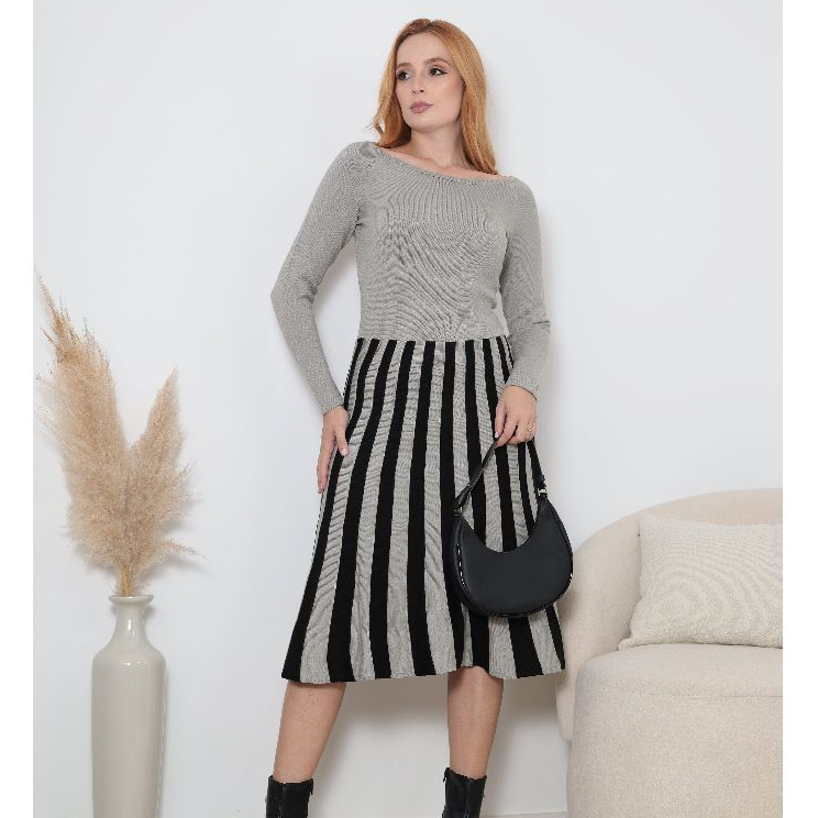 Vestido Tricô Modal Manga Longa Estilo Saia Rodada
