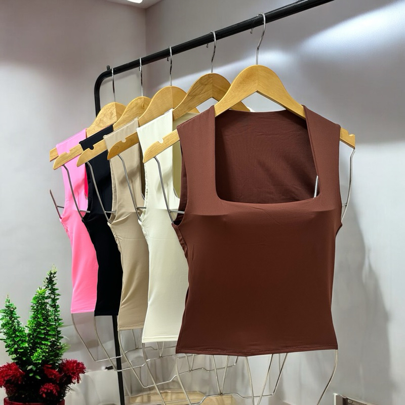 Regata Feminina Blusinha Decote POLIAMIDA Básica Lisa Moda Elagante Blogueira Tendência Forro Duplo