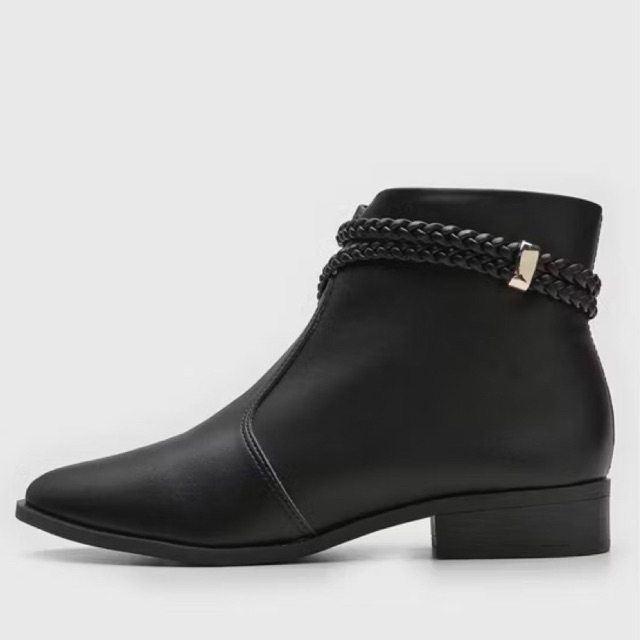 Bota Via Uno Preta Cano Curto: Onde Comprar | BuscaProdutos