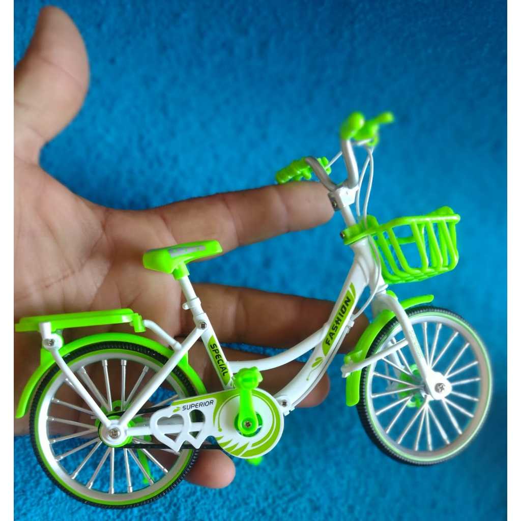 bicicleta em miniatura miniatura de bicicleta