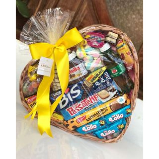 5 Cestas Coração Com Alça Para Presente Dias Das Mães e Namorados Chocolates Café da Manhã em Oferta na Shopee