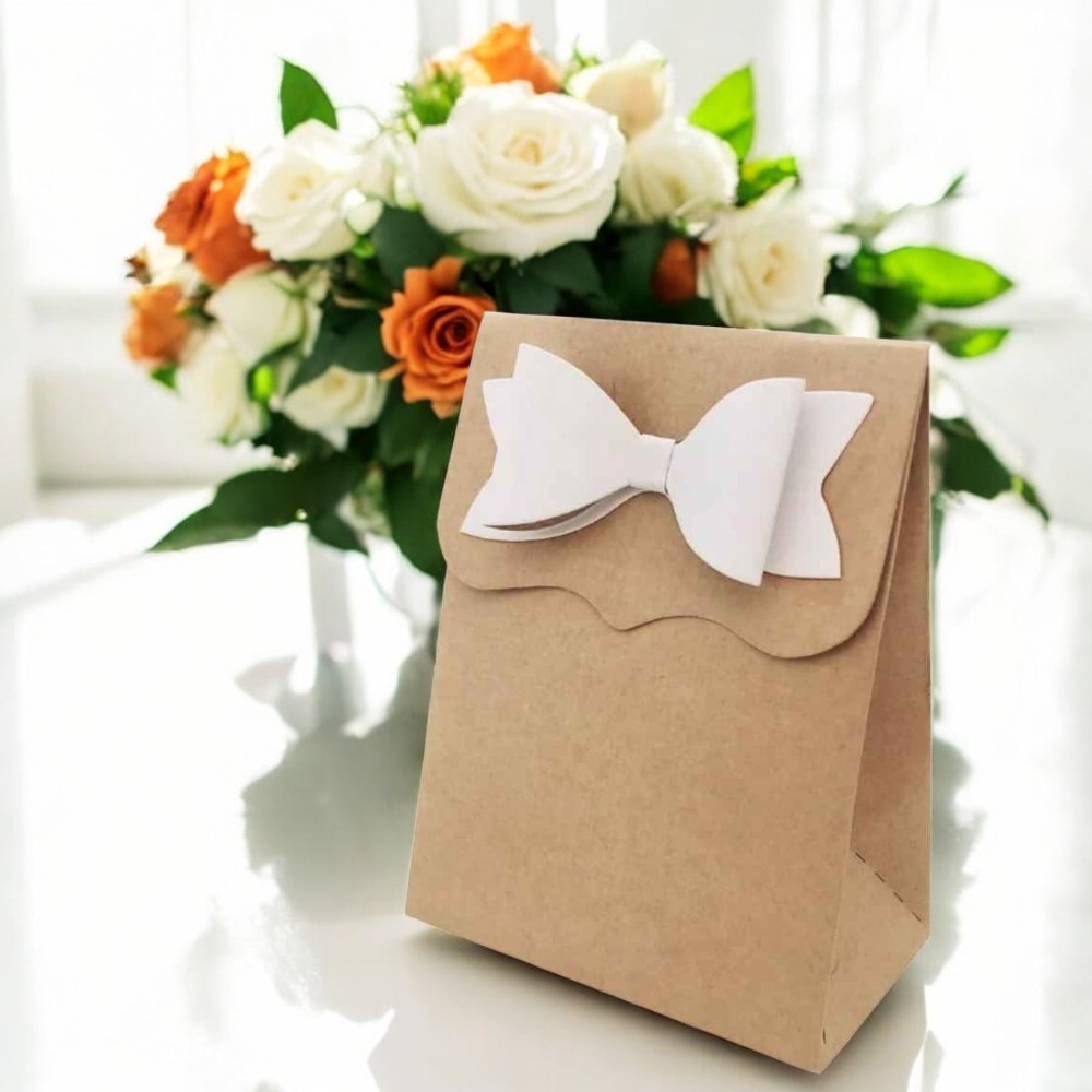 Embalagem para presentes, festas e produtos - Caixinha modelo SACOLINHA 10x8x4 cm em Oferta na Shopee