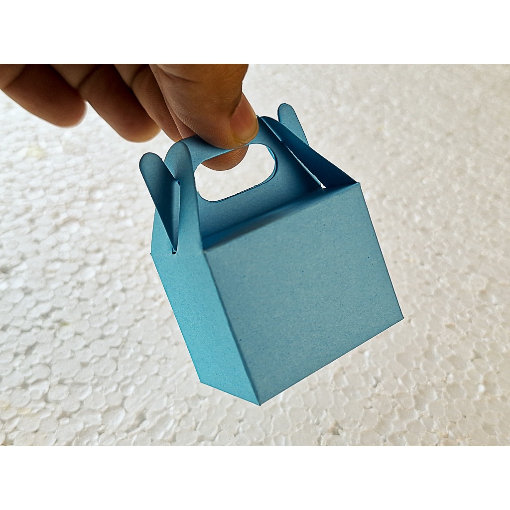 10 a 50 Caixa Maletinha 5x3,3x4cm AZUL bombom brigadeiro aniversario casamento 15 anos Chá revelação em Oferta na Shopee