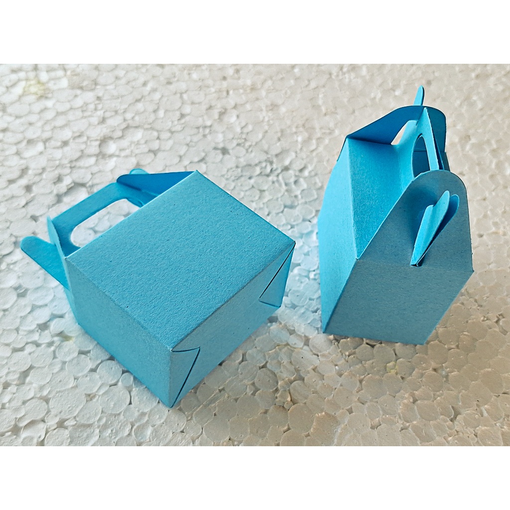 10 a 50 Caixa Maletinha 5x3,3x4cm AZUL bombom brigadeiro aniversario casamento 15 anos Chá revelação