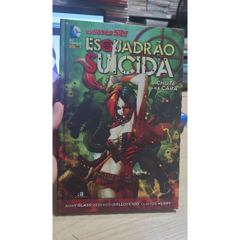 Esquadrão Suicida : Chute na Cara - Gibi Especial - Capa Dura - Marvel
