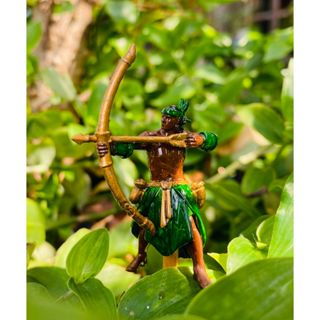 Orixás 🟢🏹 Miniatura Oxóssi – 5cm | Resina 3D 🏹🟢 em Oferta na Shopee