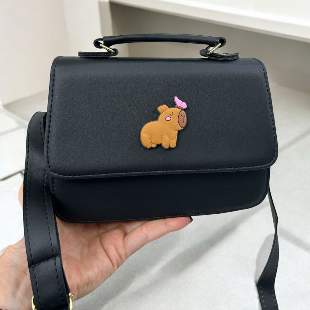 Bolsinha Infantil Capivara Com Alça De Mão Fofa Kwai