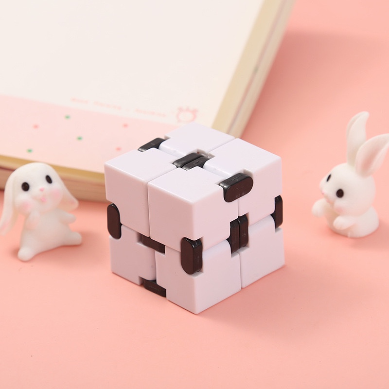 Cubo Mágico Infinito Fidget: Onde Comprar | BuscaProdutos