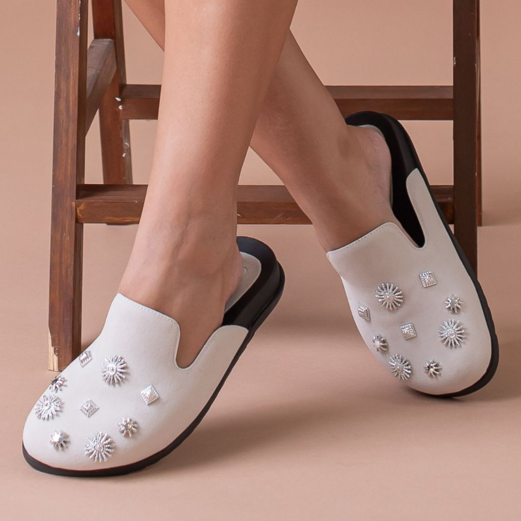 Clog Sapato Feminino Mule Babuche Camurça  Com Detalhes Prata Estilo Conforto Elegância Anatomico Sandalia em Oferta na Shopee