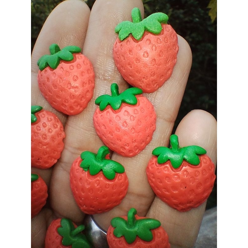 20 Apliques Moranguinhos de Biscuit K 433 Arte Papelaria em Oferta na Shopee