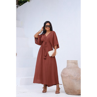 Vestido Longo Liso Estilo Farm com Manga Morcego Look Feminino Leve com Ajuste Fake Abaixo...