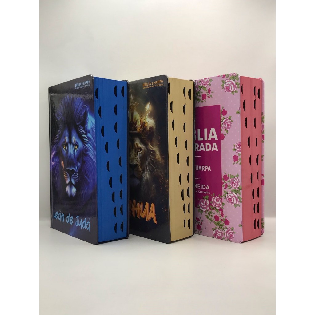 Kit com 3 Bíblias Sagrada Tamanho Médio 12,5x19 cm Com Harpa Palavras de Jesus em Vermelho A8 em Oferta na Shopee