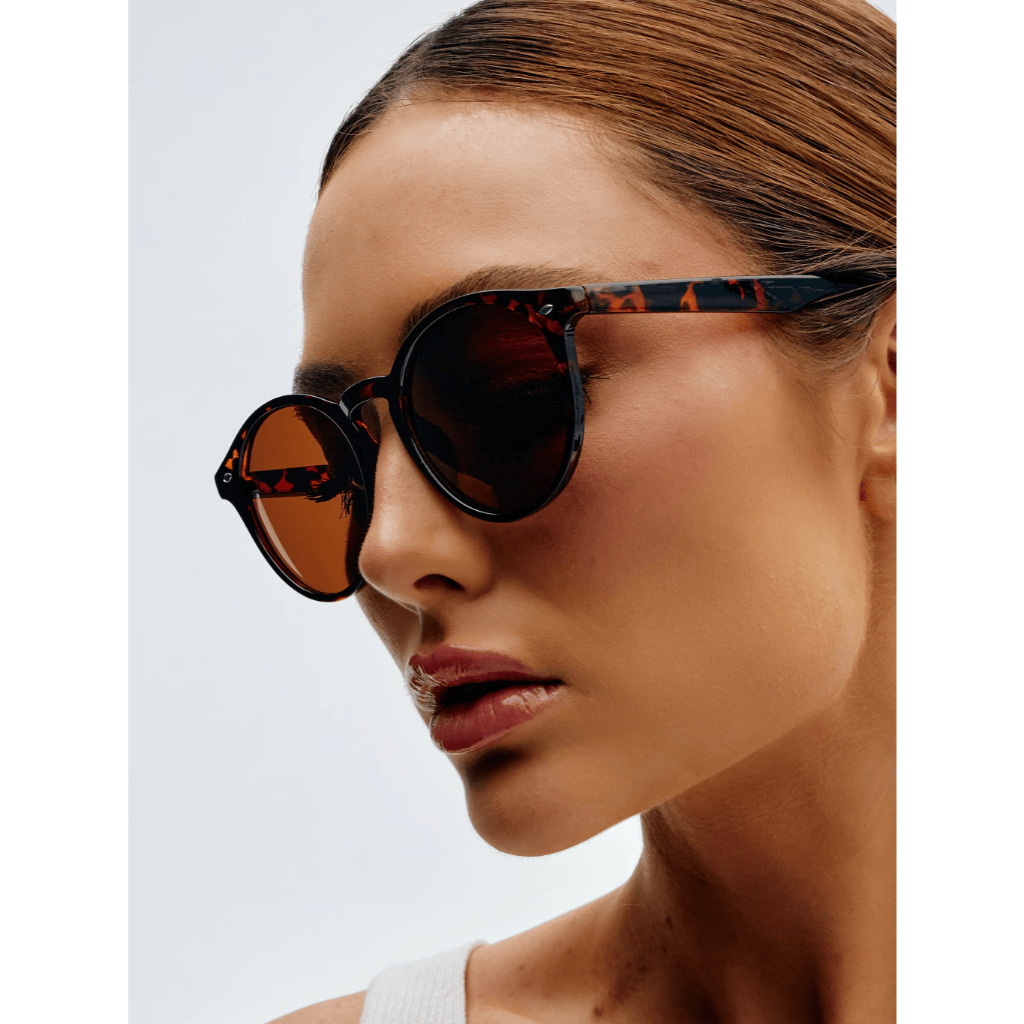 Óculos de Sol Saint Germain Tartaruga Clássico Redondo Lincoln Brown Turtle