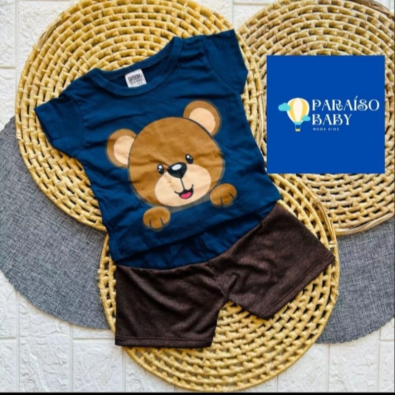 Conjunto: Camiseta de algodão e Short de algodão com poliéster