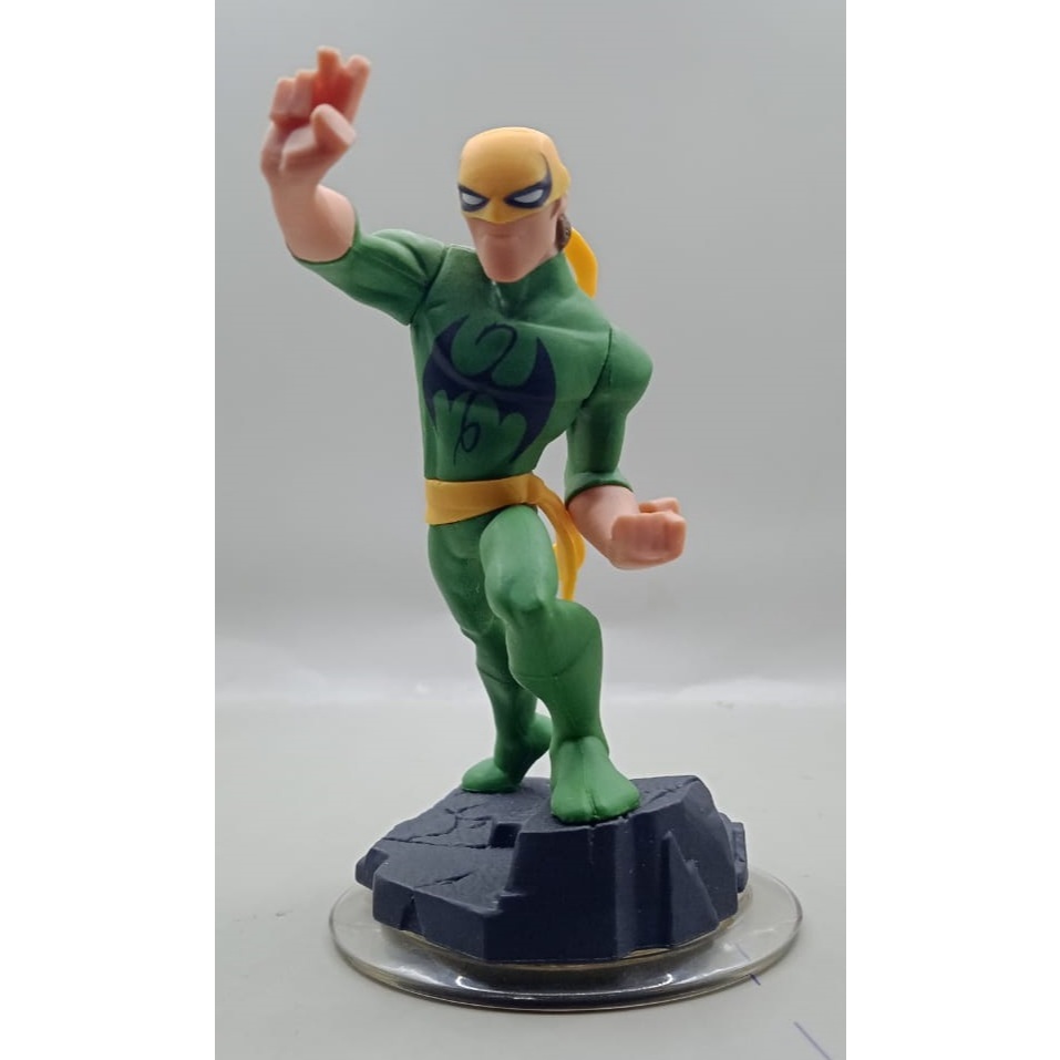 DISNEY INFINIT MARVEL SUPER HEROES IRON FIST - PUNHO DE FERRO
