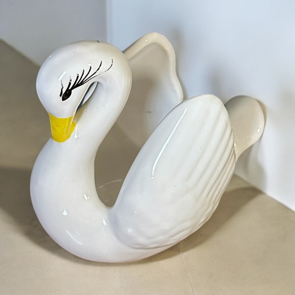 Cisne De Decoração Branco Para Mesas e Sala de Estar