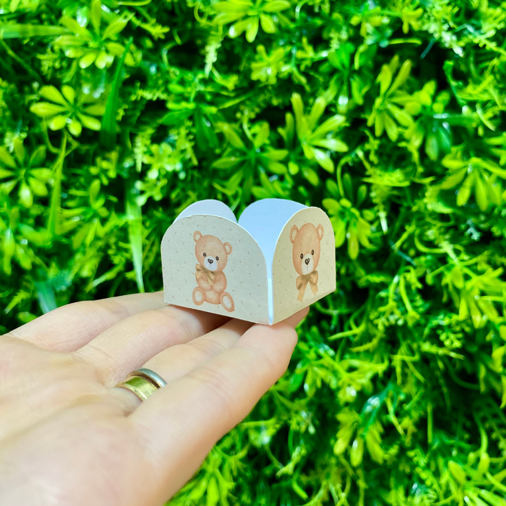 Forminha de doce brigadeiro personalizada CHÁ DE BEBE/ CHÁ REVELAÇÃO DOURADO URSINHOS