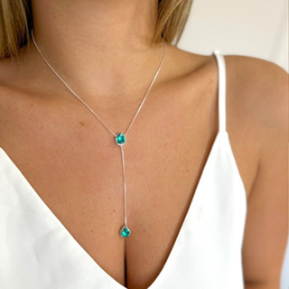 Colar gravatinha gota esmeralda banhado à prata 925 em Oferta na Shopee
