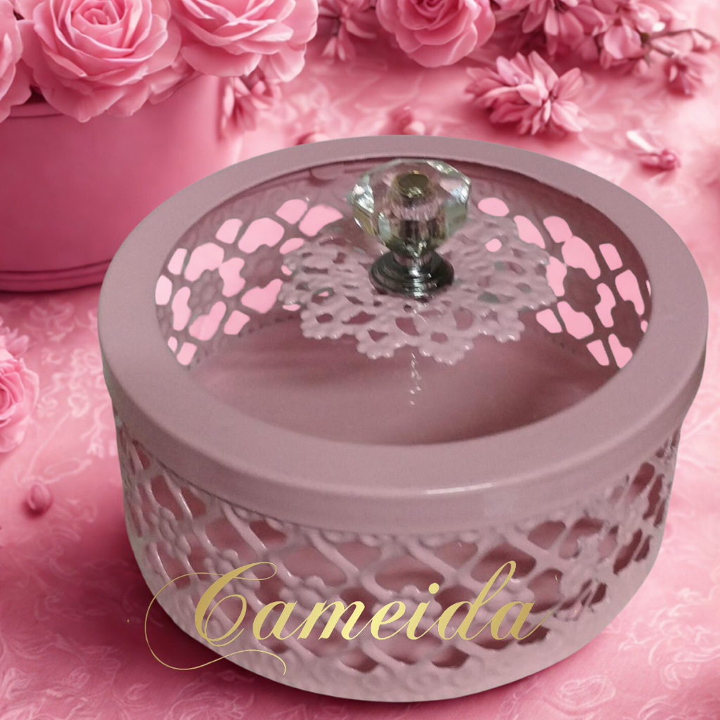 Lata Armazenamento Luxo Importado/Porta Jóias/Decoração/Cozinha -Modelo Renda de Metal Cor Rosa Bebê-20x10cm