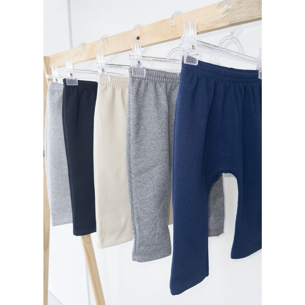 Kit 5 Calças Bebê Moletom Peluciada Infantil com bainha Sortido SEM PUNHO