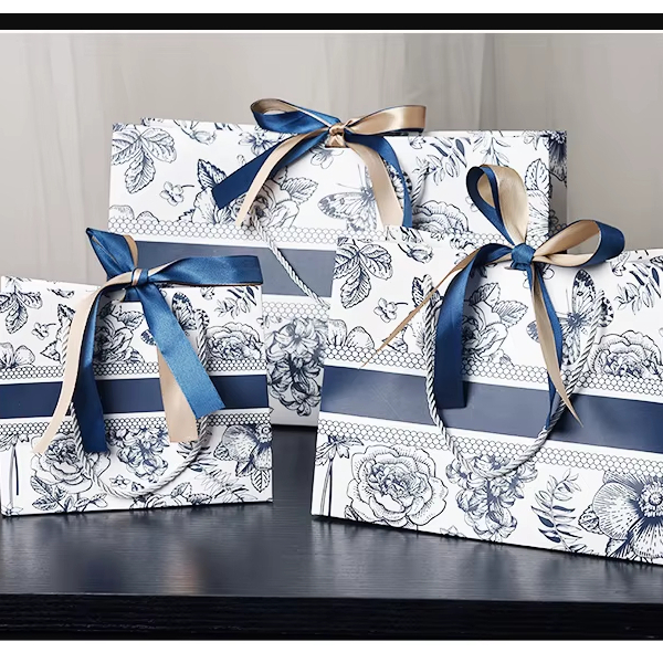 Sacola de Papel de Flores com Fita (16x18x10cm) para Embalagem de Presente e para Festa de Casamento em Oferta na Shopee