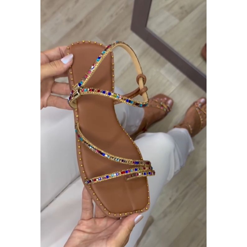 Sandália Rasteira Cravejada Quadrada Super Confortável de Strass Colorido em Oferta na Shopee