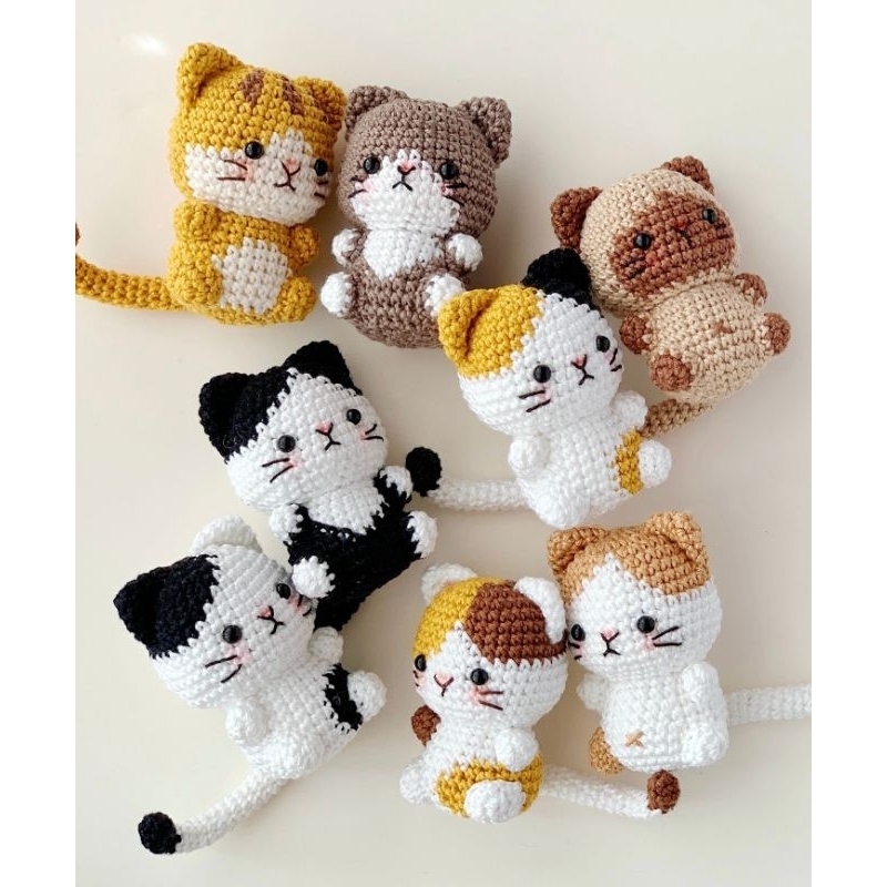 chaveiro gatinho fofo amigurumi Siamês e Frajola croche