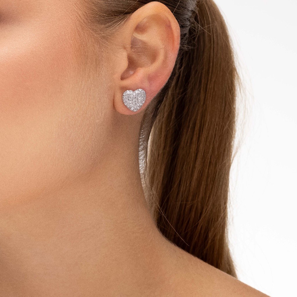 Brinco Feminino Coração Cravejado Prata 925 em Oferta na Shopee