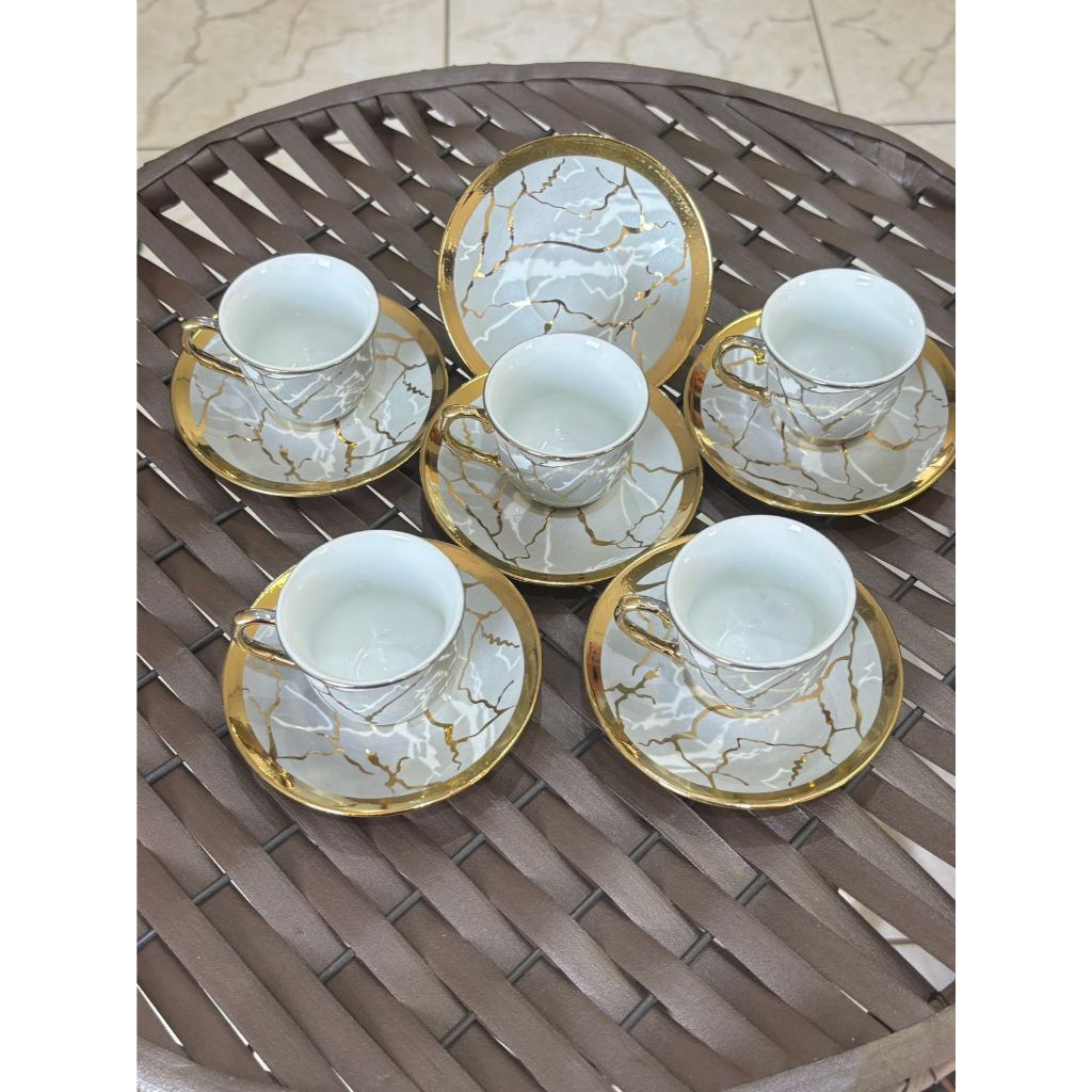 Xícara de café kit com 12 peças de Cerâmica.