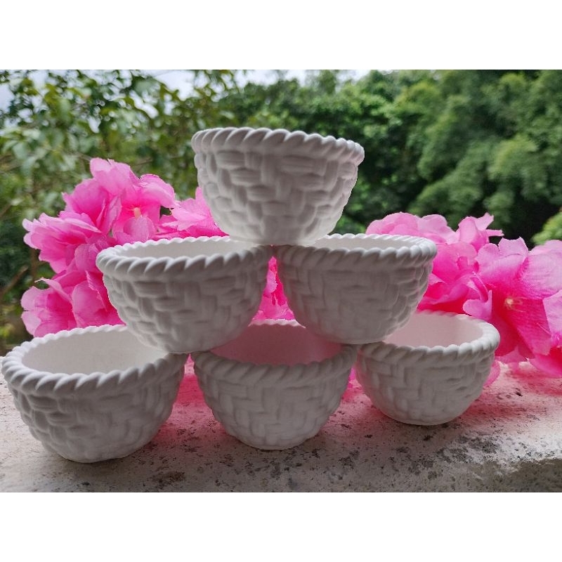 30 Mini Vasinhos em Gesso modelo  Cestinha, ideal para velas ou suculentas em casamentos, chá de bebê, aniversário