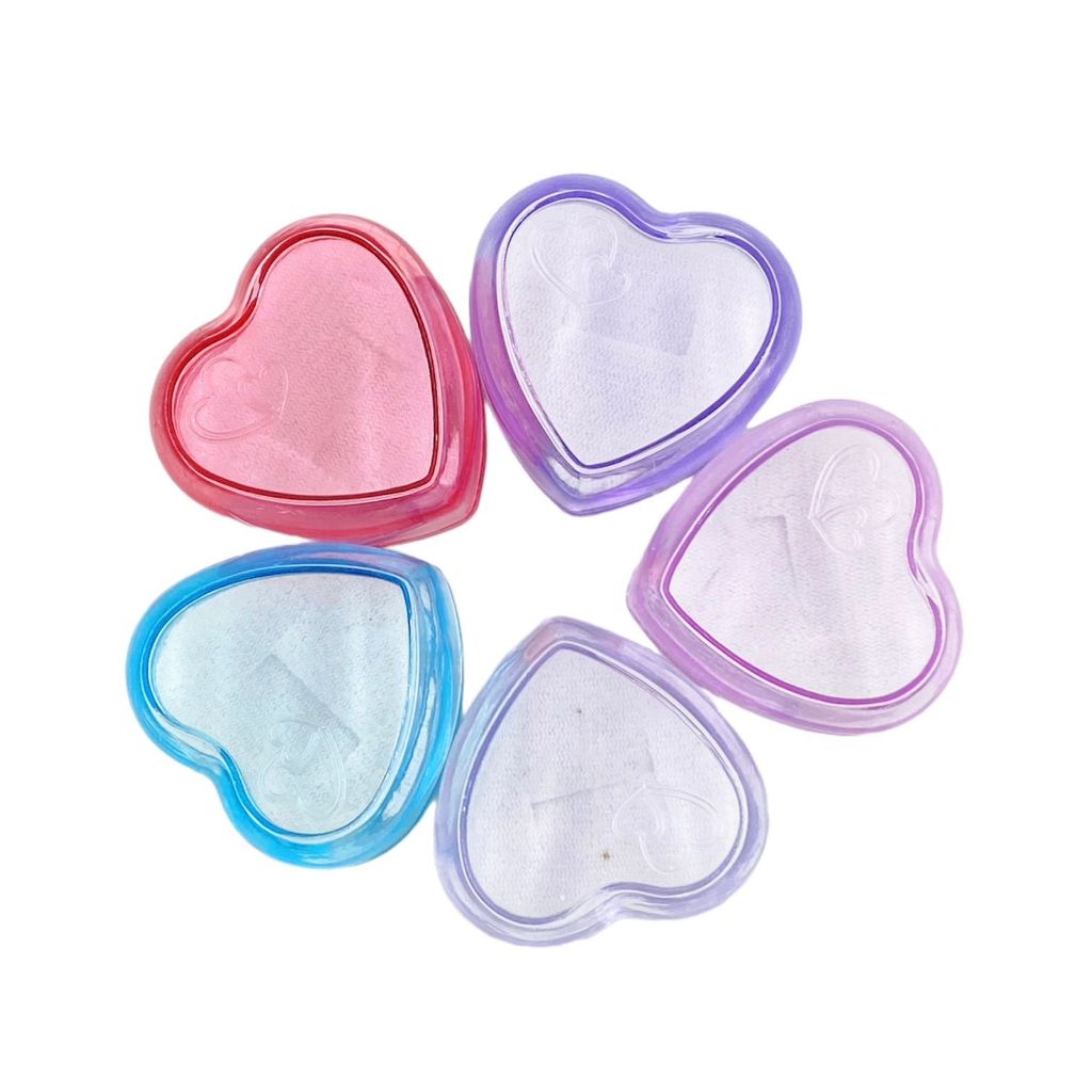 Caixinha de Acrílico Formato em Coração Para Anel