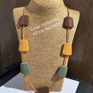 Colar Longuinho na Resina e Camurça Um metro De Ponta a Ponta Luxo em Oferta na Shopee