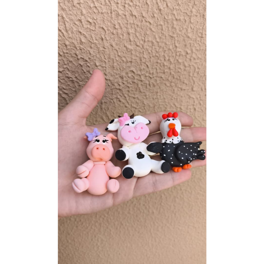 Kit 3 Imãs Bichinhos da Fazenda Decorados em Biscuit