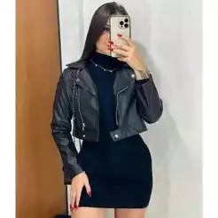 Jaqueta de Couro Sintetico Feminina Preta com Barra com Botão – Moda Outono/Inverno