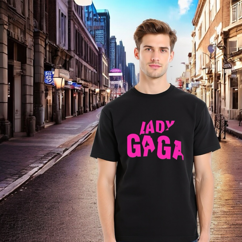 Camiseta Slim Fit Lady Gaga Show Brasil Artista Internacional Pop Cantora Blusa Unissex Tecido Leve Várias Cores