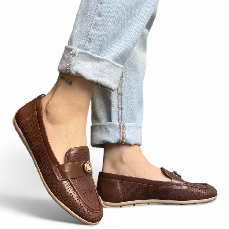 Mocassim Feminino Couro Caramelo Vazado Comfortflex 2561332-2
